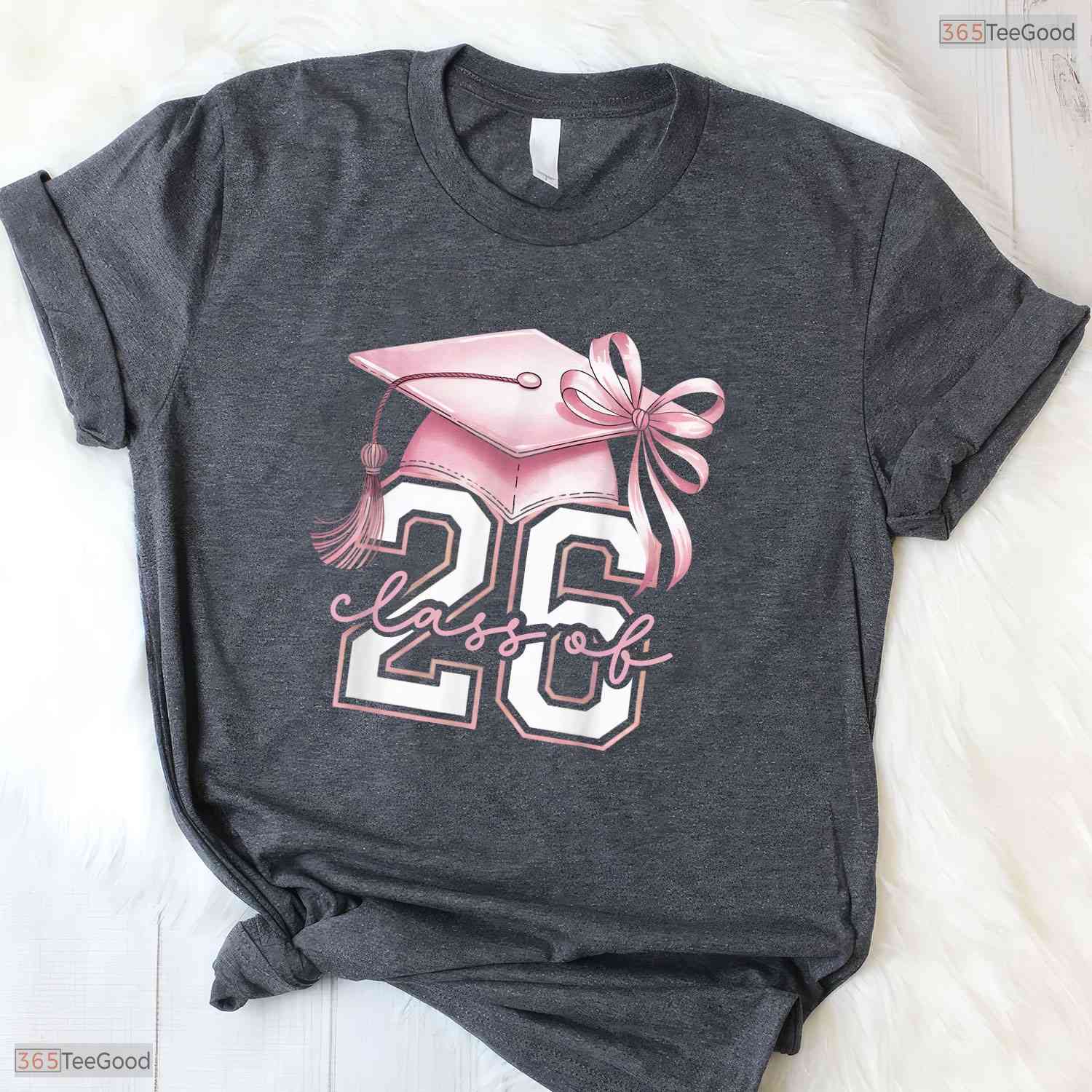 Trendy Pink Coquette Bow Senior Class Of 2026 Graduation Girls Aesthetic T-Shirt