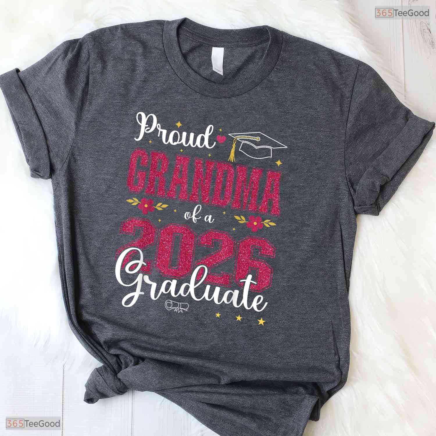 Super Proud Grandma Of A Class Of 2026 Graduate Senior College Ceremony T-Shirt