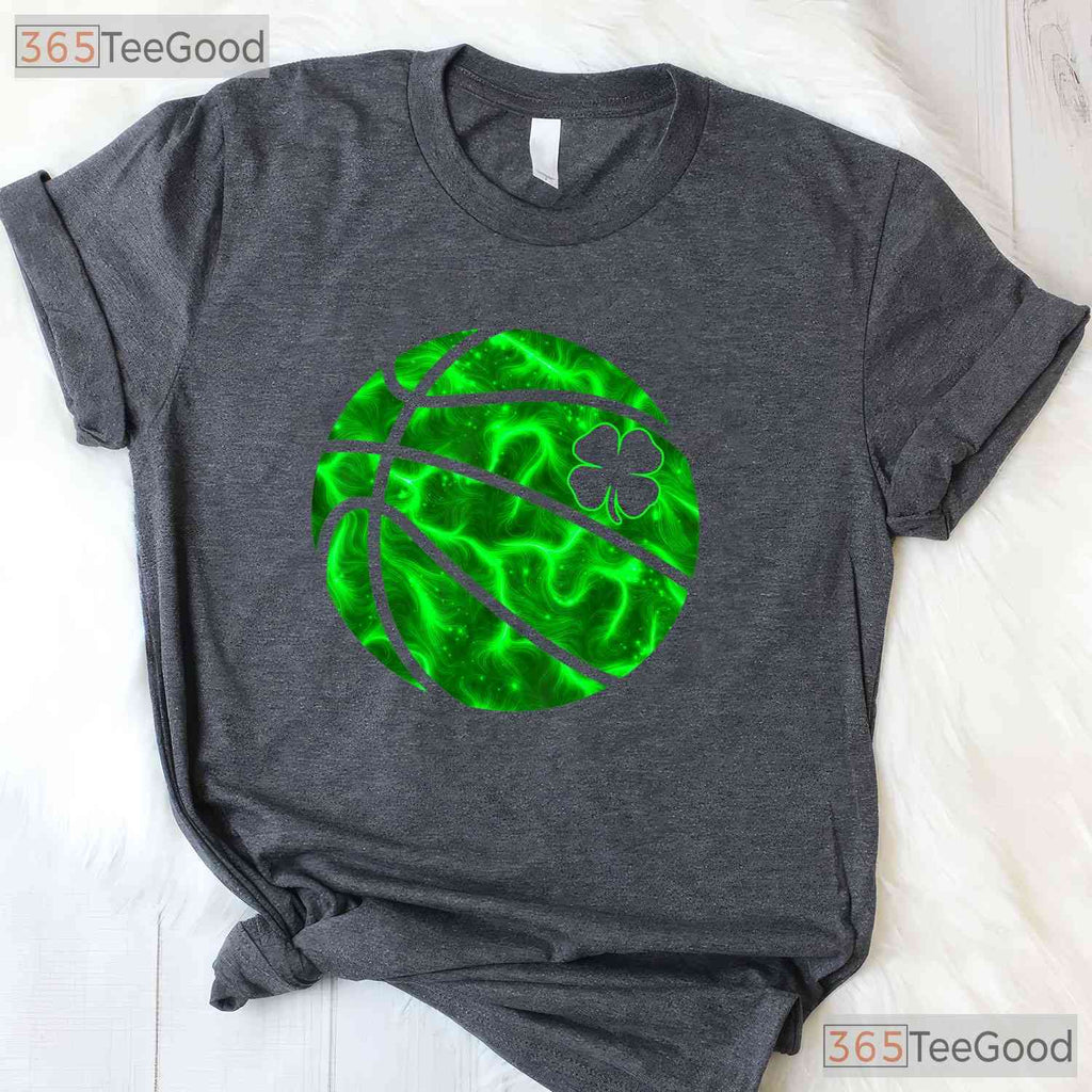 Basketball Shamrock Lucky Clover St Patricks Day T-Shirt Sport Boys Tee
