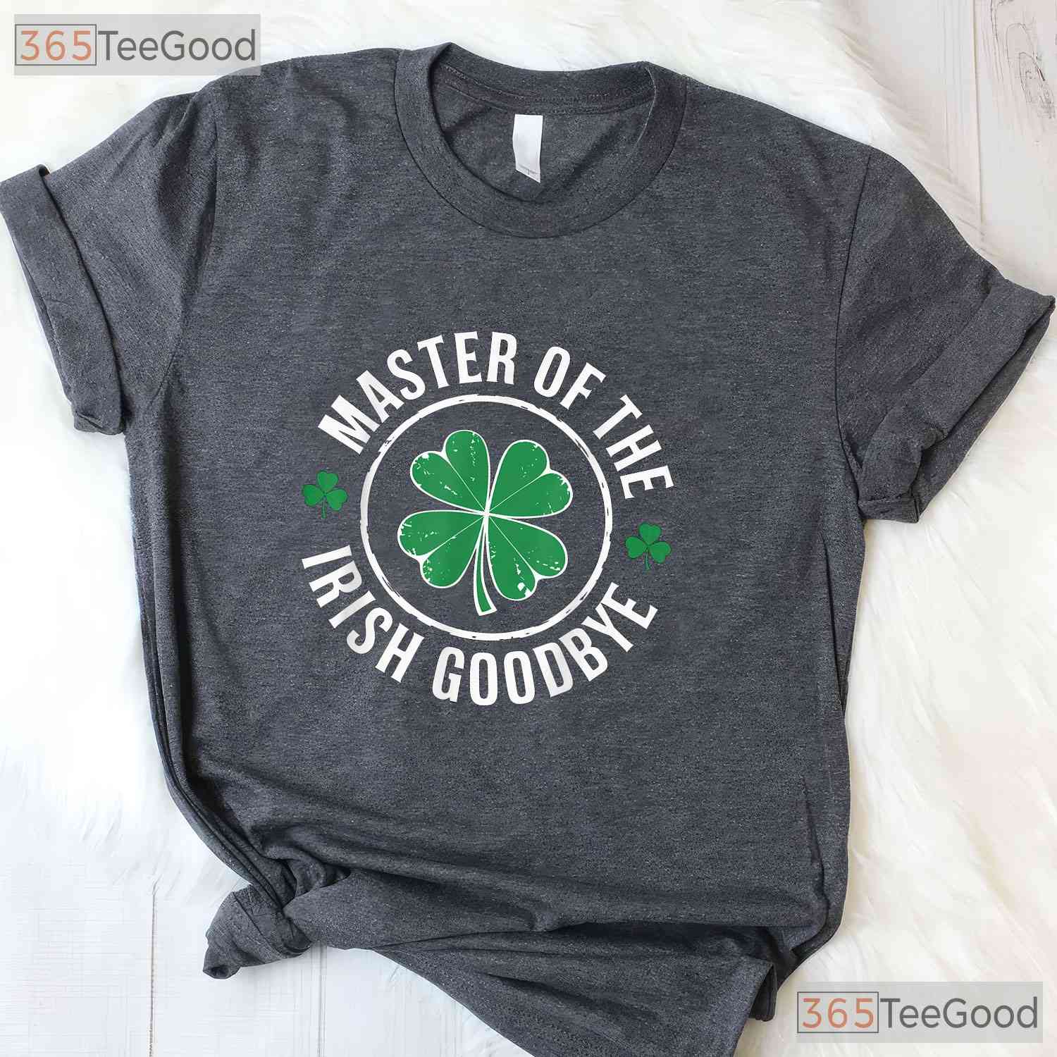 Master Of The Irish Goodbye St Patricks Day T-Shirt Funny Introvert Tee