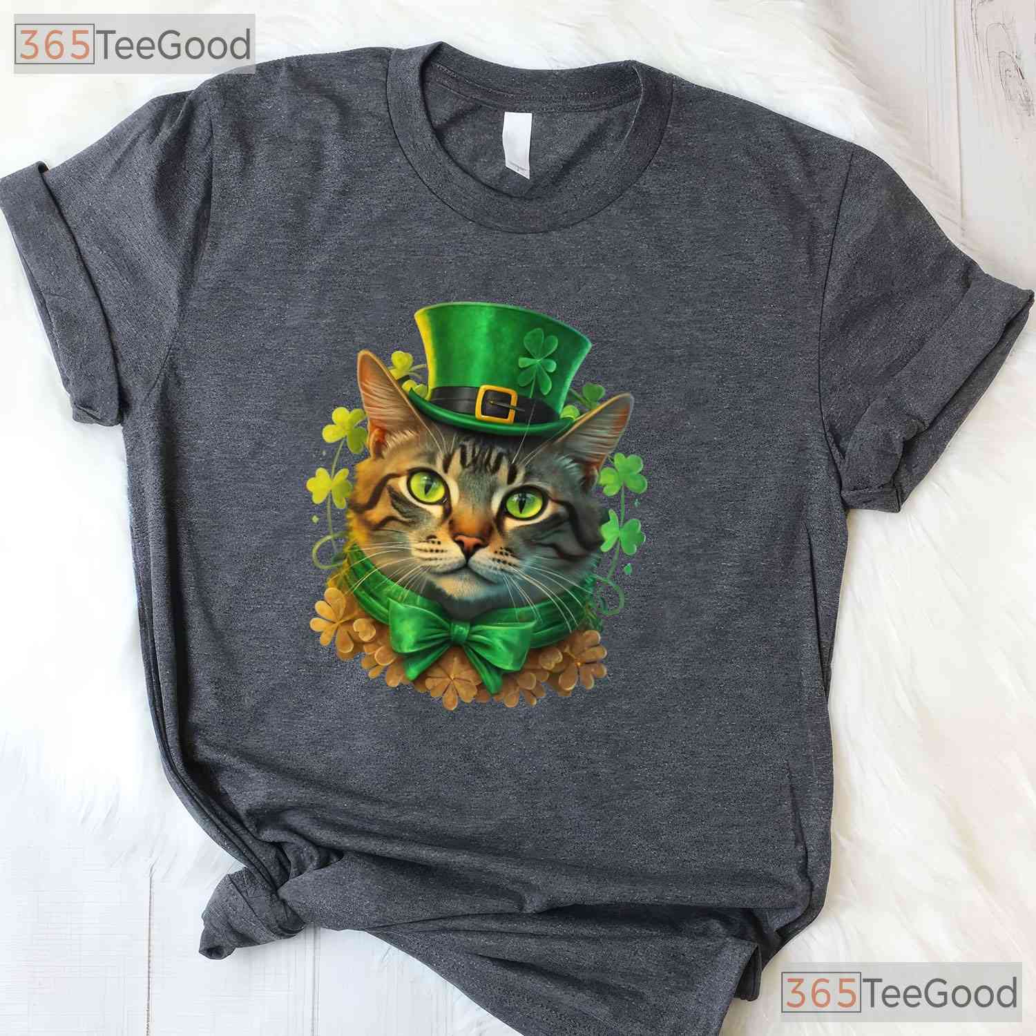 Funny Cat St Patricks Day T-Shirt Cute Kitten Irish Pet Lover Men Women