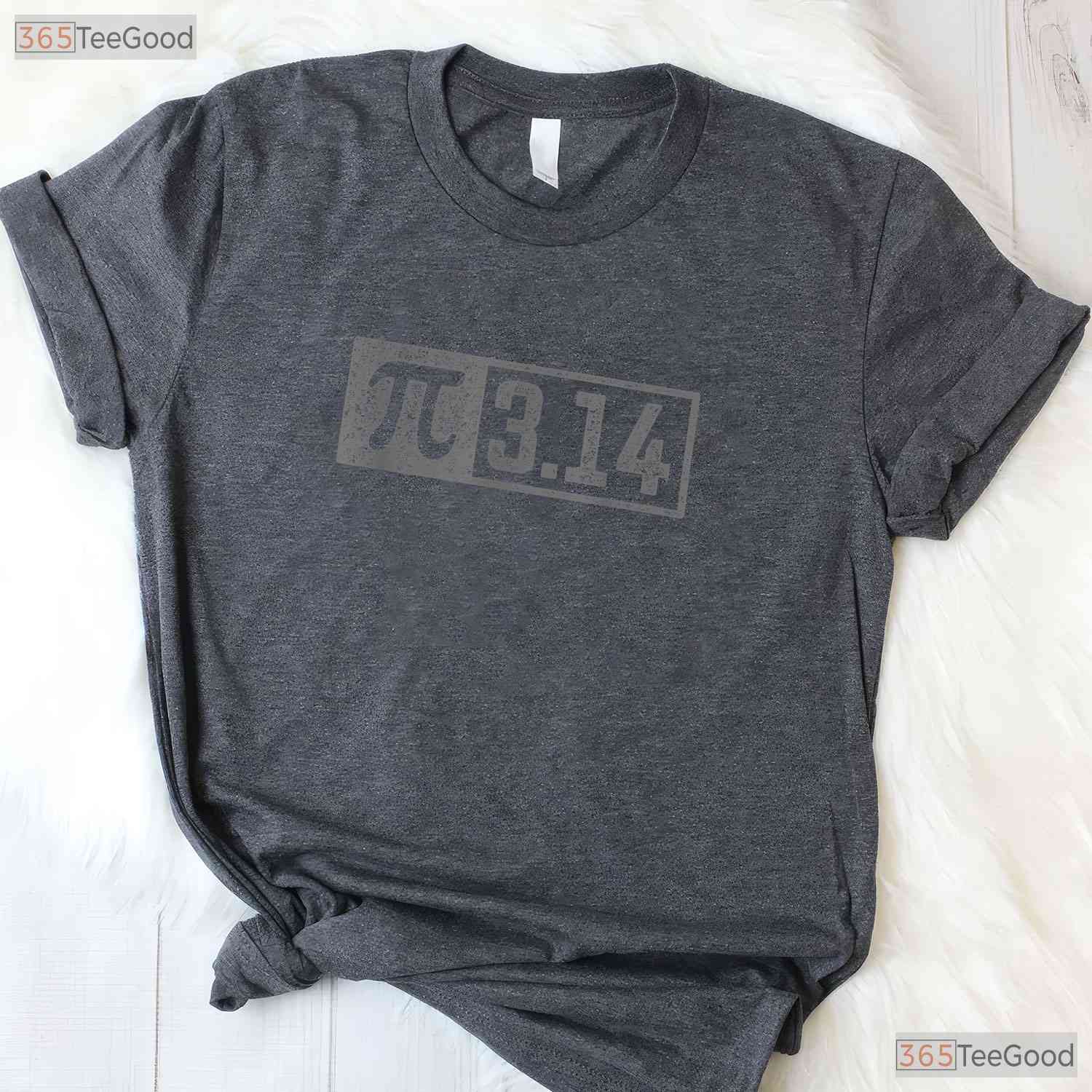 Vintage Pi Shirt for Teacher 3 - 14 Digits Happy Pi Day Retro Style Tee