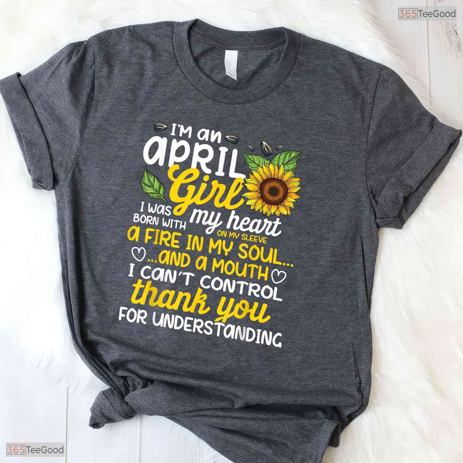 Gorgeous May Sunflower Girl Queen Born In May Spring Celebration Birthday T-Shirt