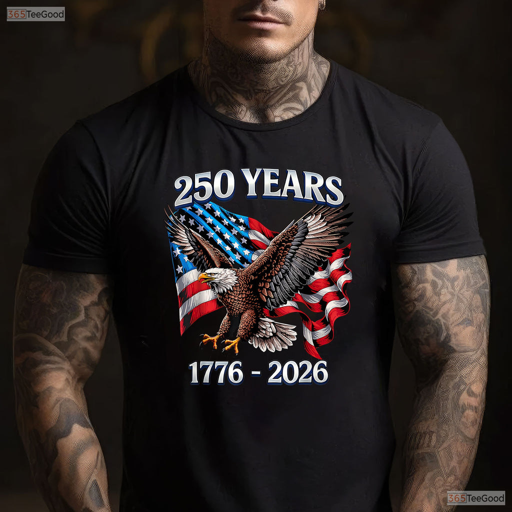 250 Years US Flag 4th of July Valentine T-Shirt Bass Fishing Gifts For Men