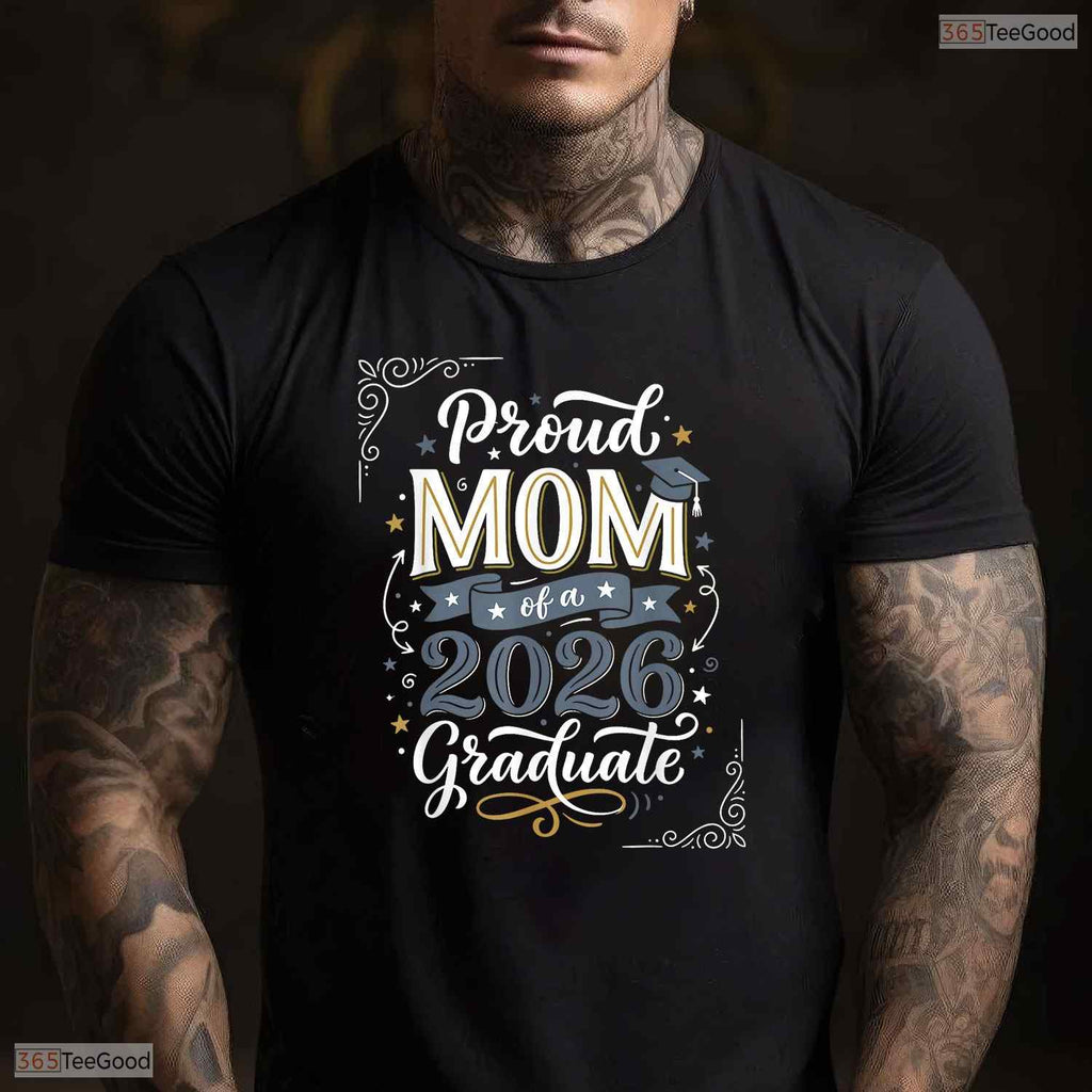 Loving Proud Mom Of A 2026 Graduate Senior Family Graduation Party T-Shirt