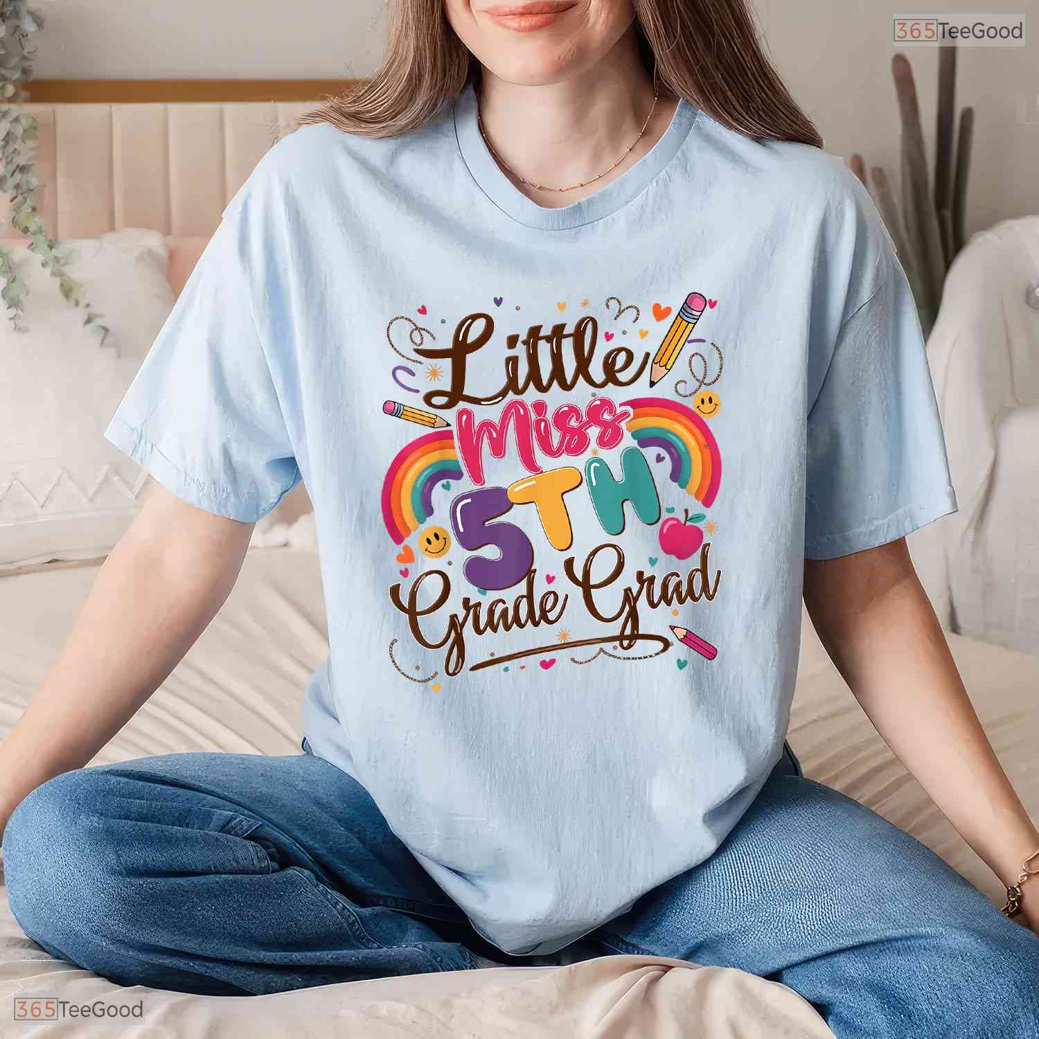 Cute Miss 5th Grade Fifth Grad Graduation Senior Last Day Girl T-Shirt