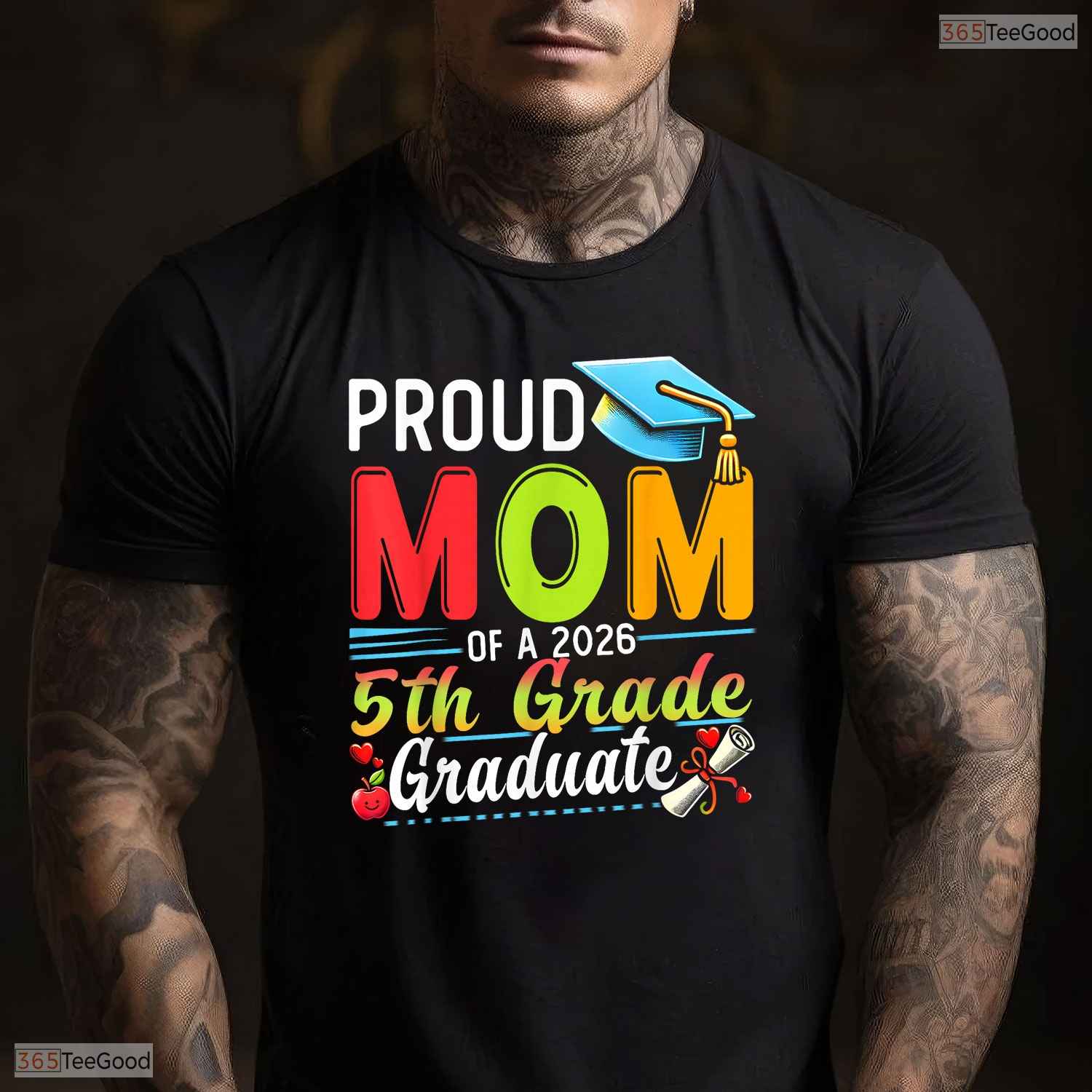 Blessed Proud Mom Of 2026 5th Grade Graduate Mothers Day Graduation Party T-Shirt
