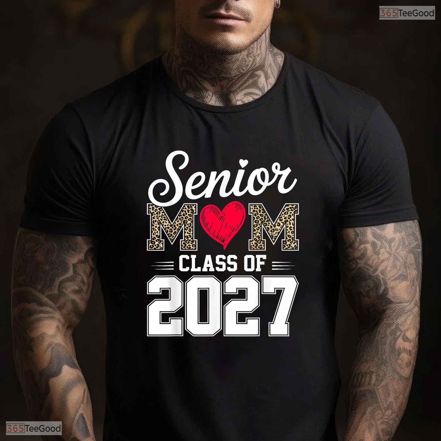Supportive Senior Mom Class Of 2027 Proud Mom Of A 2027 Graduate Family T-Shirt