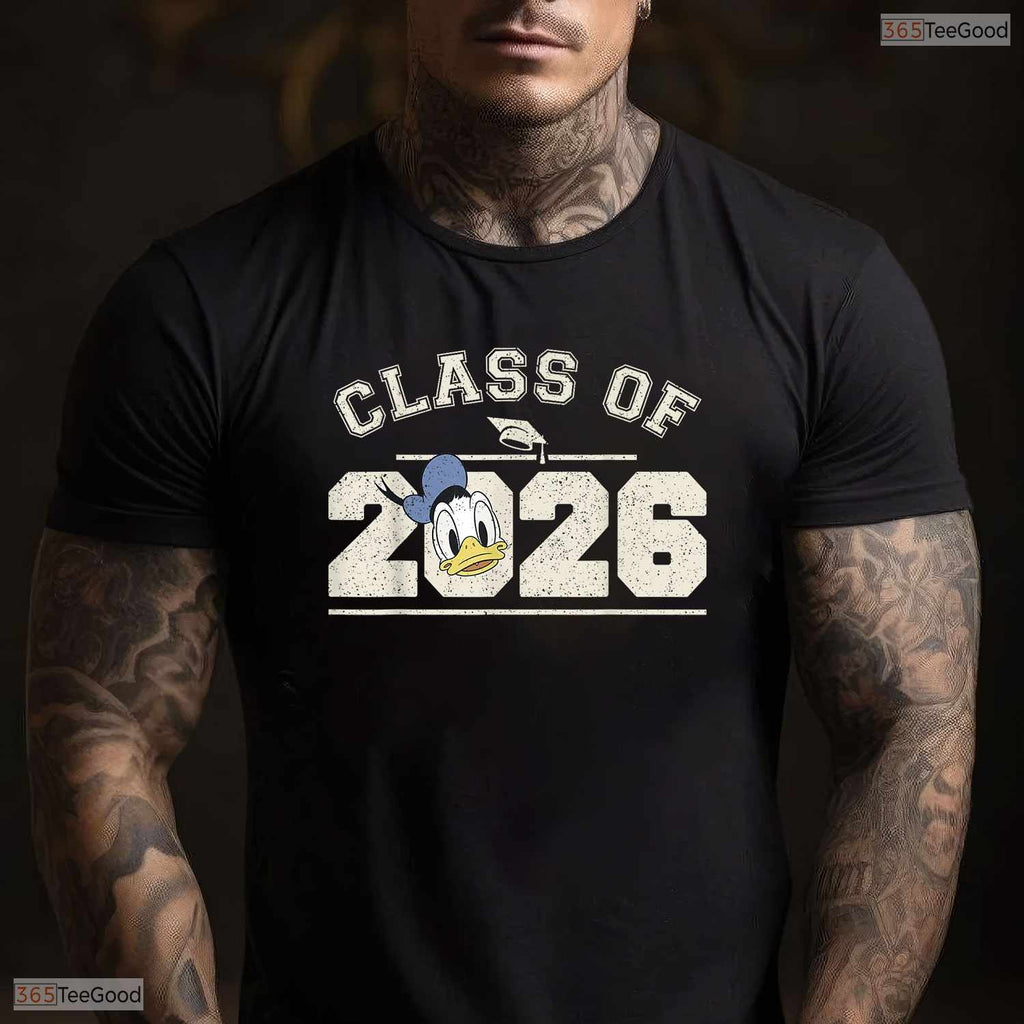 Classic Cartoon Duck Friends Graduation Class Of 2026 Celebration Party T-Shirt