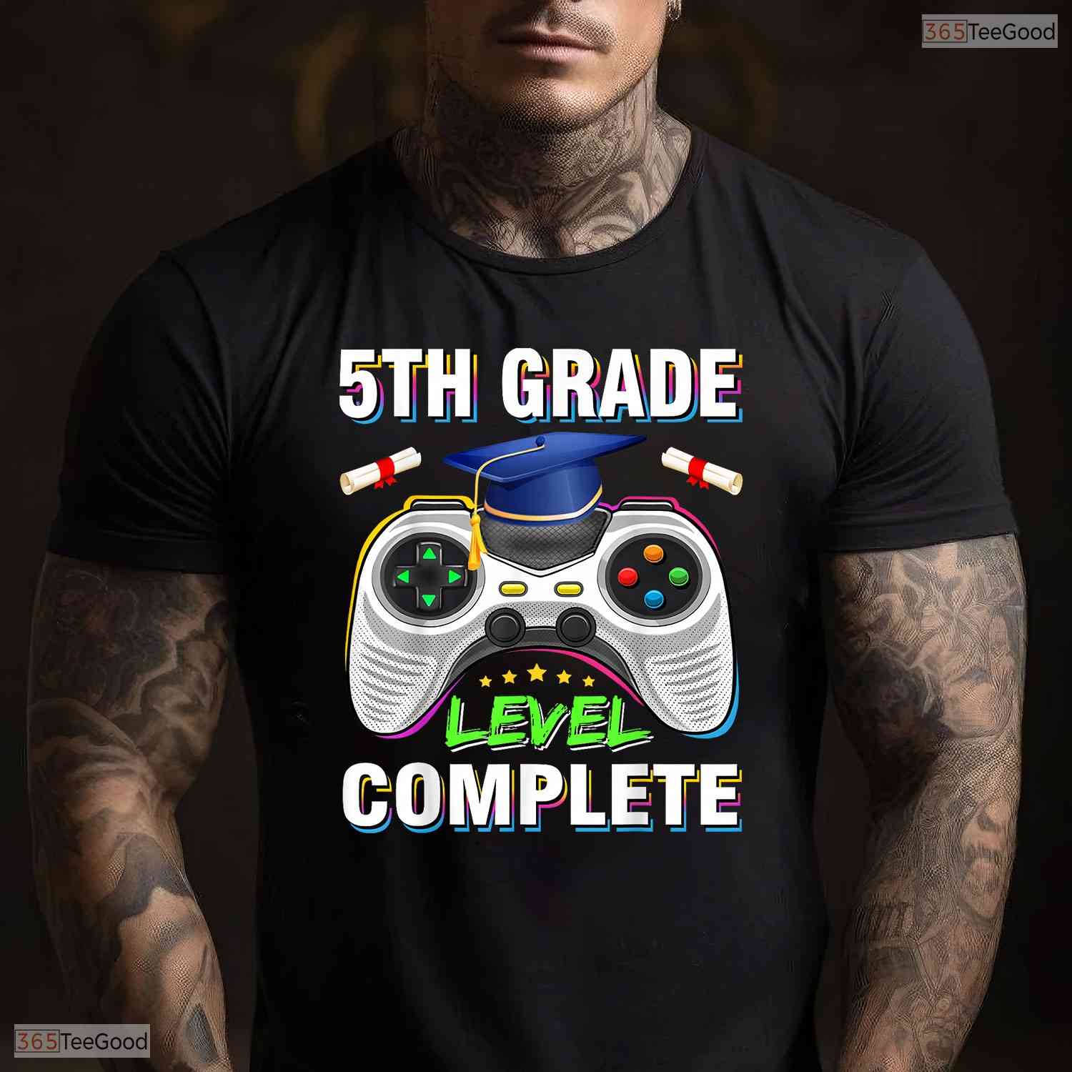 5th Grade Level Complete Funny Gaming Class Of 2025 Gamer Graduation T-Shirt