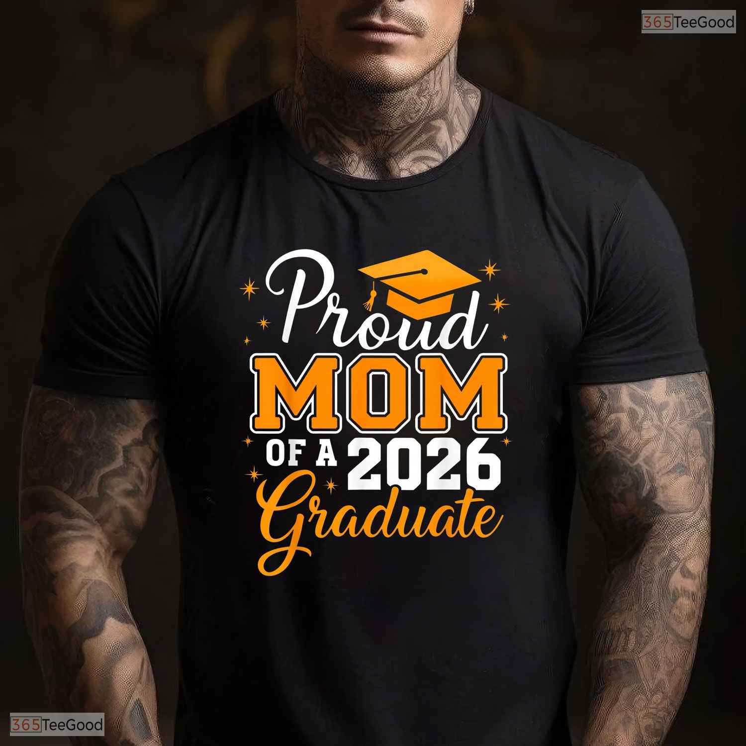 Beautiful Proud Mom Of A 2026 Graduate Class of 2026 Graduation Day T-Shirt