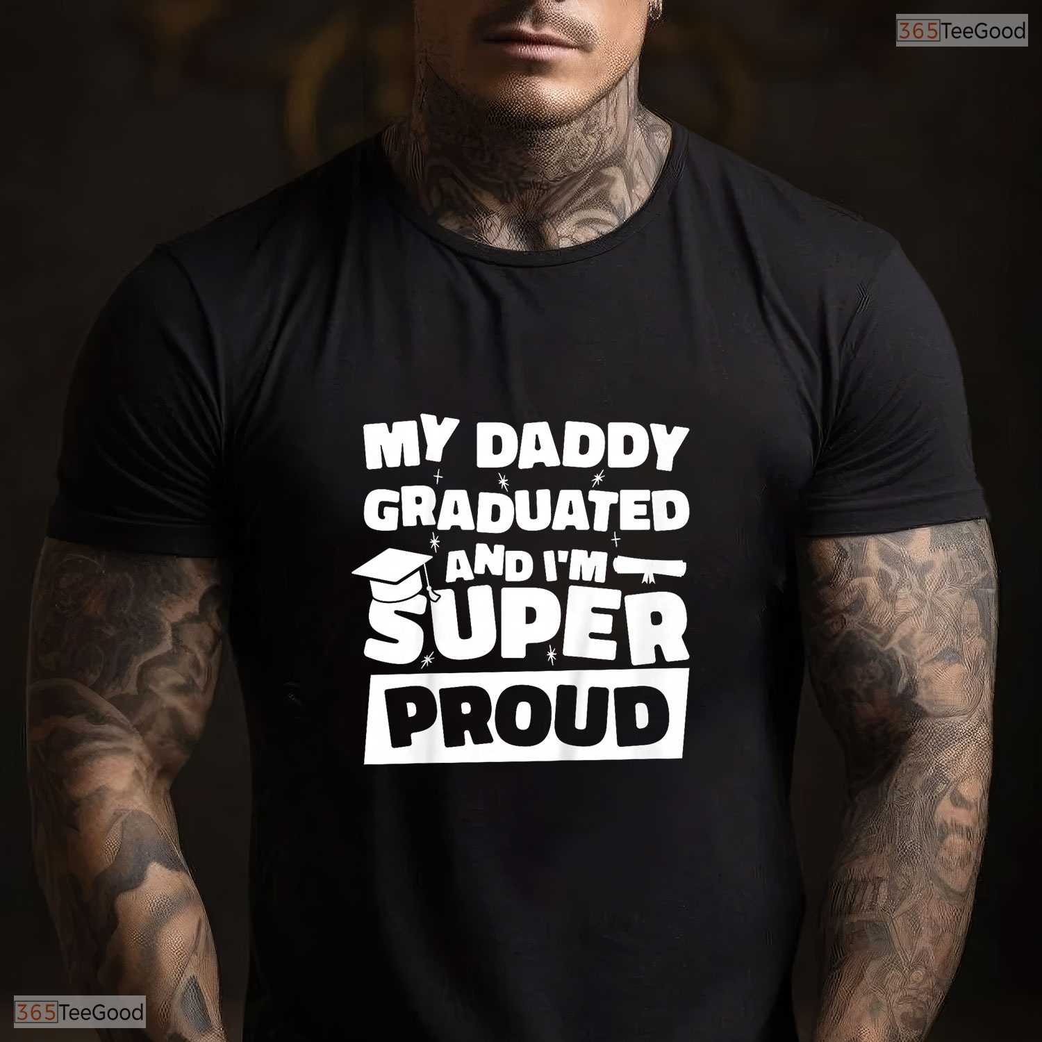 My Daddy Graduated And I Am Super Proud College Degree Matching Family T-Shirt