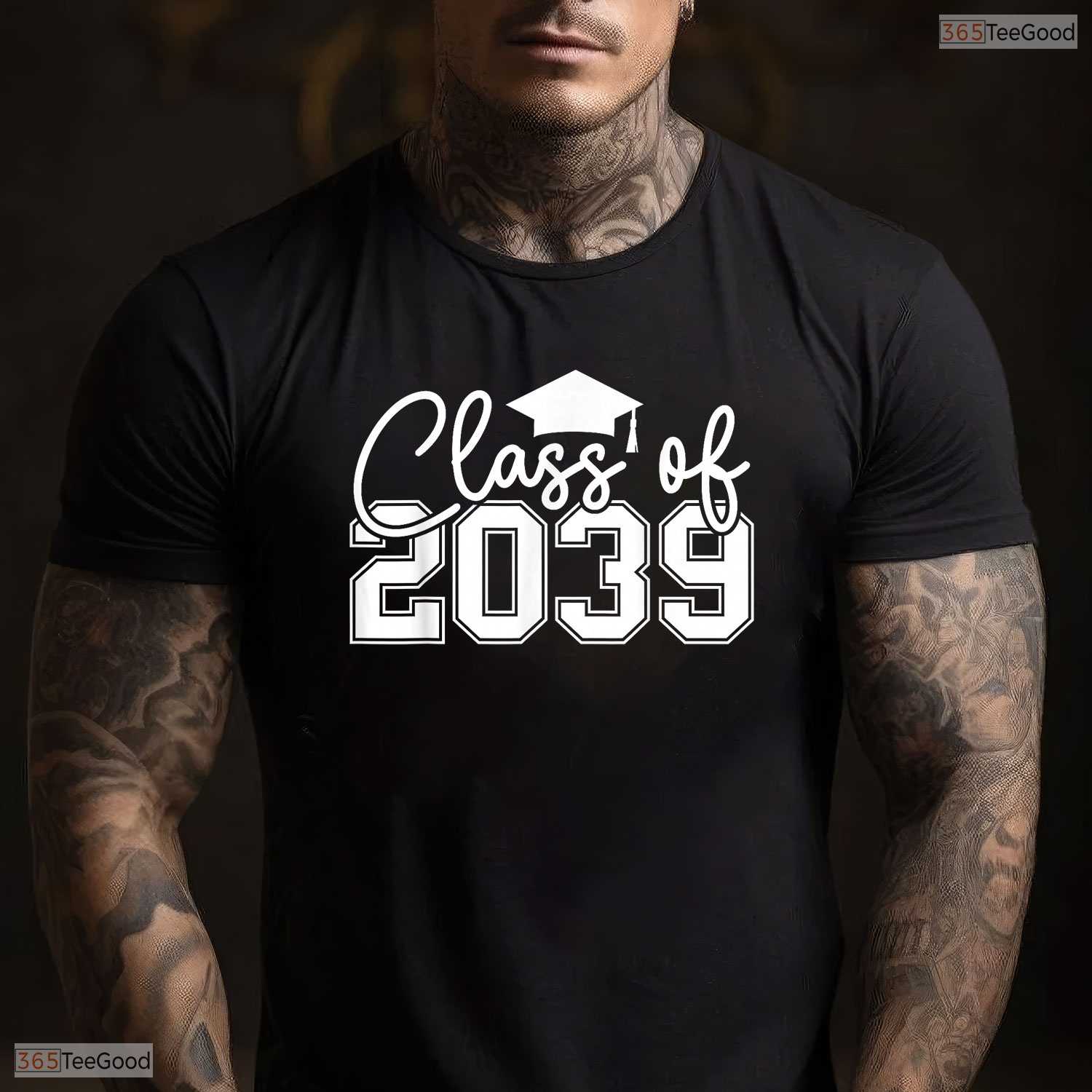 Class Of 2039 Grow With Me Funny Preschool To High School Graduation T-Shirt