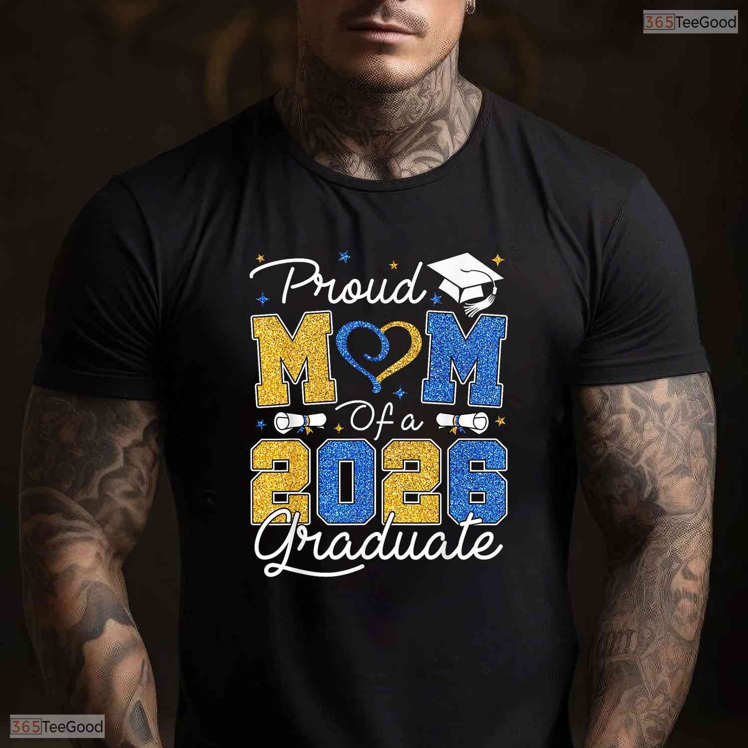 Beautiful Proud Mom Of A 2026 Graduate Blue And Gold Senior Ceremony T-Shirt