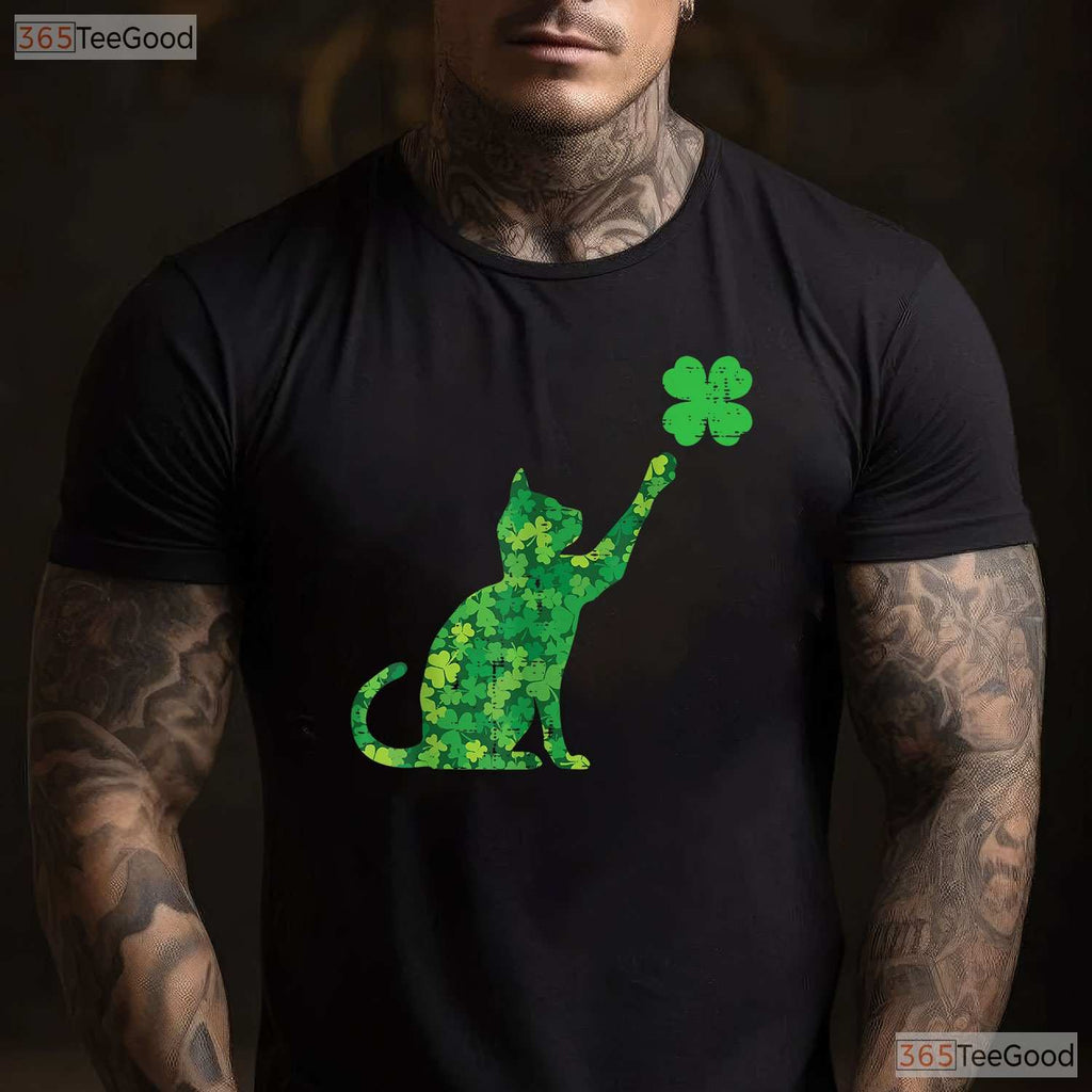 Cute Cat Shamrock Saint Pattys St Patricks Day T-Shirt Kitten Lover Gift