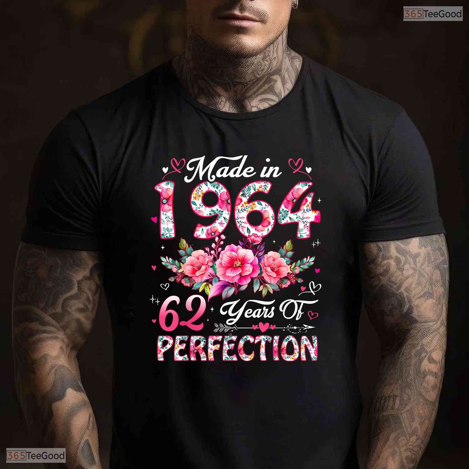 Made In 1964 Floral 62nd Birthday Women T-Shirt- Unique May Birthday Shirt Gift