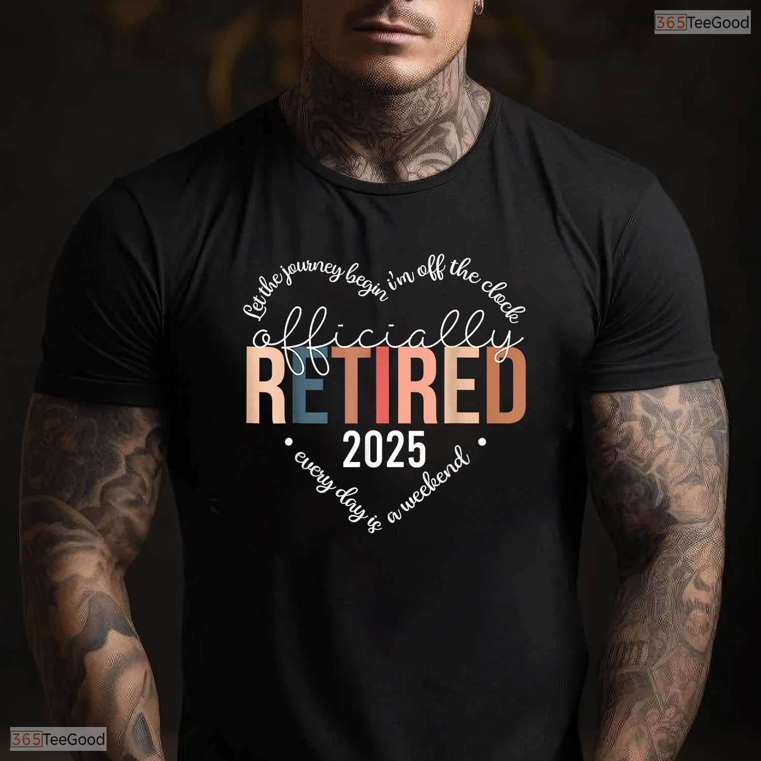 Officially Retired 2025 Heart Design T-Shirt- Women May Birthday Shirt Gift