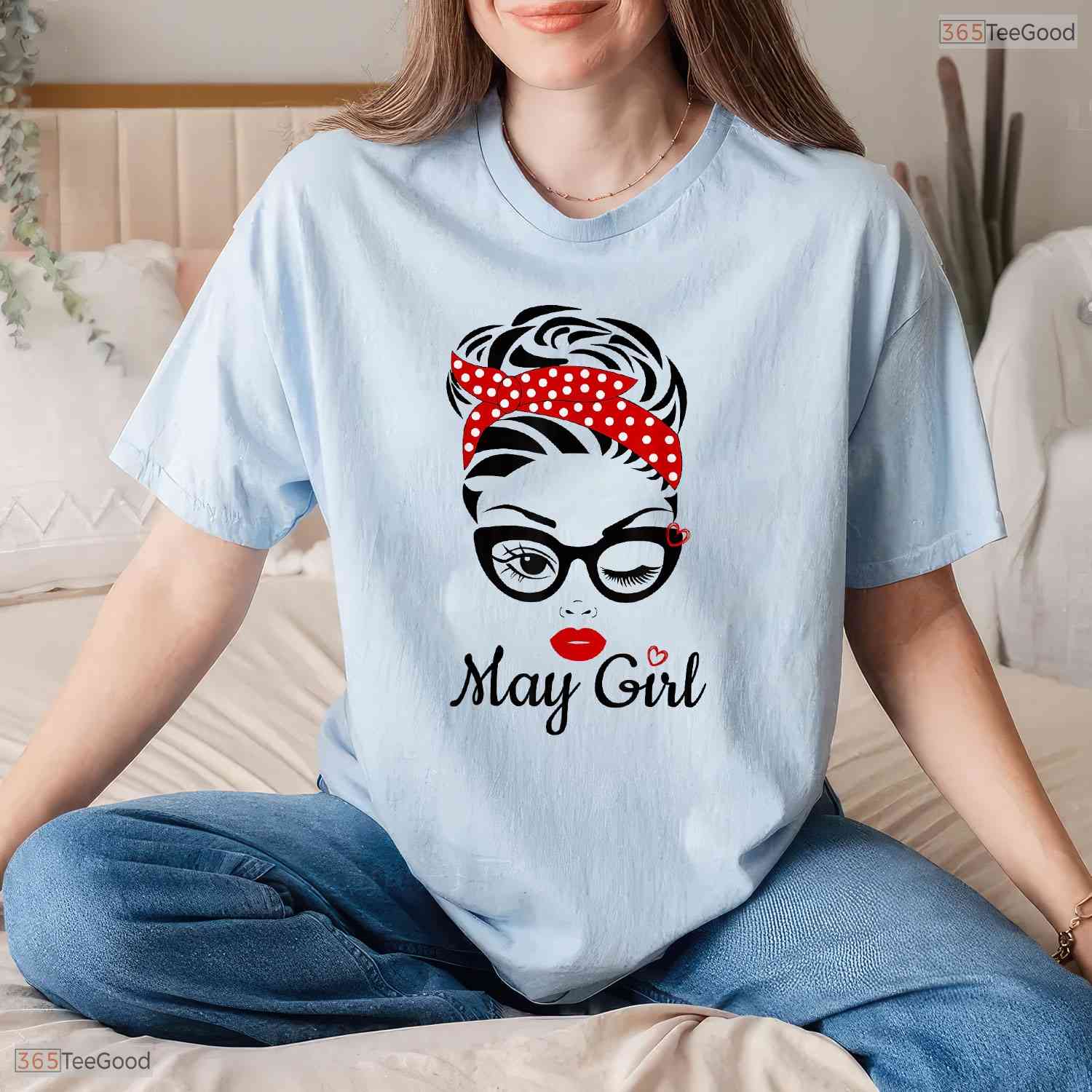 Women Girl Born In May Birthday T-Shirt- Best May Girl Birthday Shirt Gift