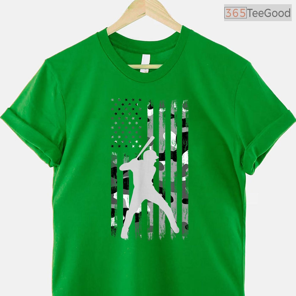 Baseball Player American Flag USA Camo T-Shirt Patriotic Graphic Sports Gift