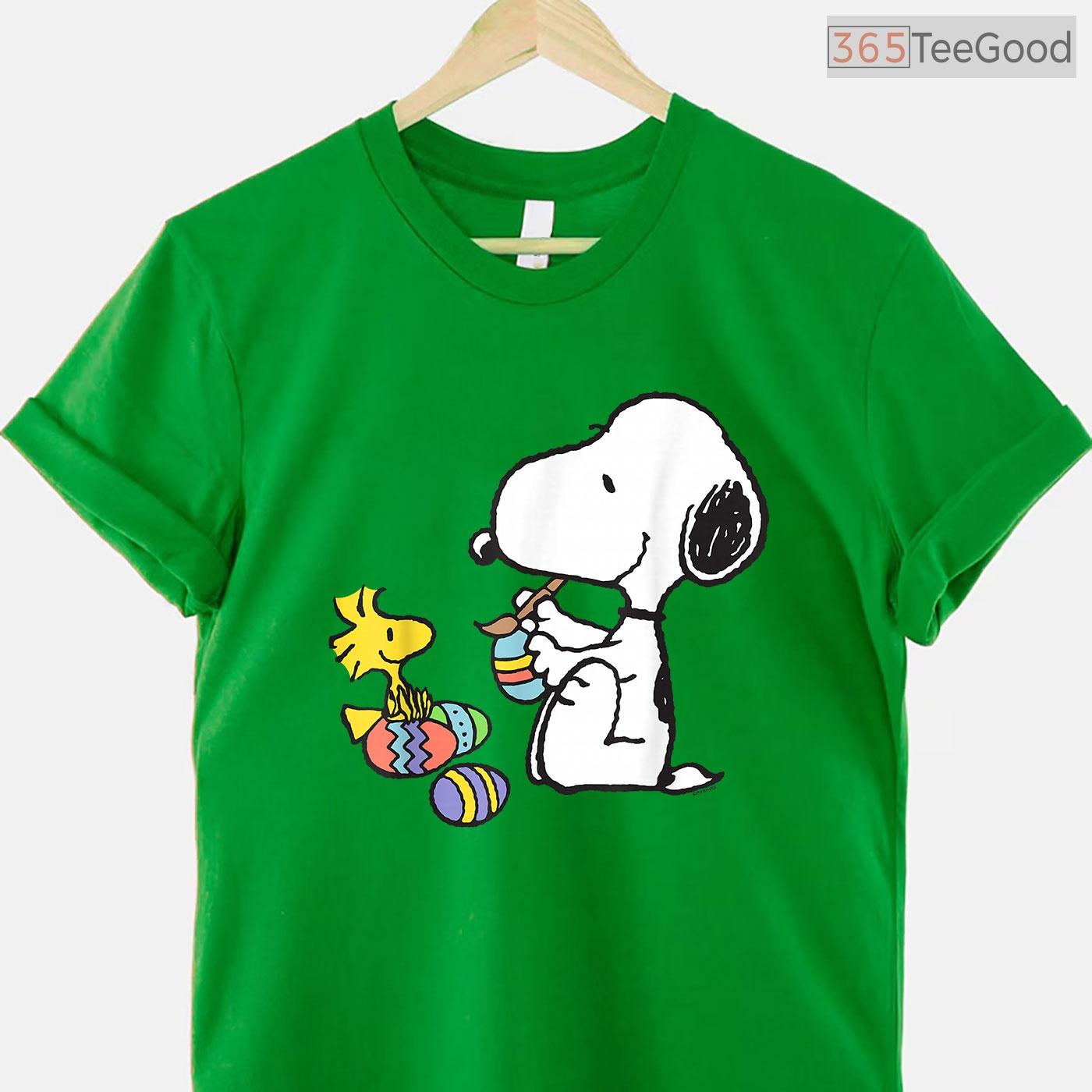 Peanuts Snoopy Woodstock Easter Egg Painting T-Shirt Cute Cartoon Holiday Tee