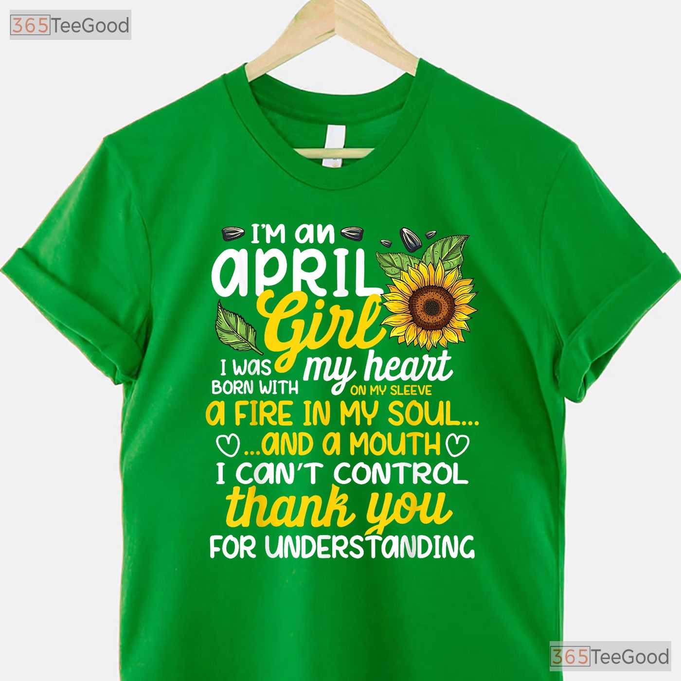 April Sunflower Girl T-Shirt - Queen Born In April Tee - Sunshine Birthday Gift Women