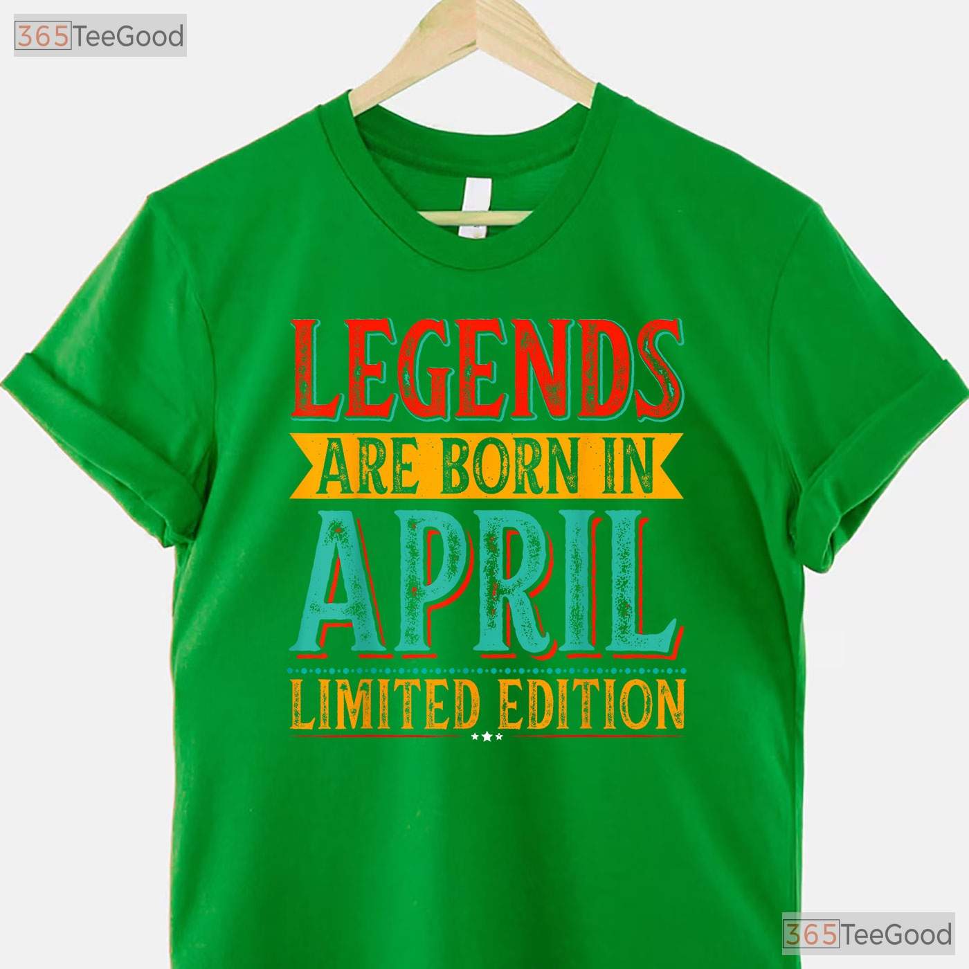 The Legends Are Born In April T-Shirt - Vintage April Birthday Tee - Retro Gift Ideas