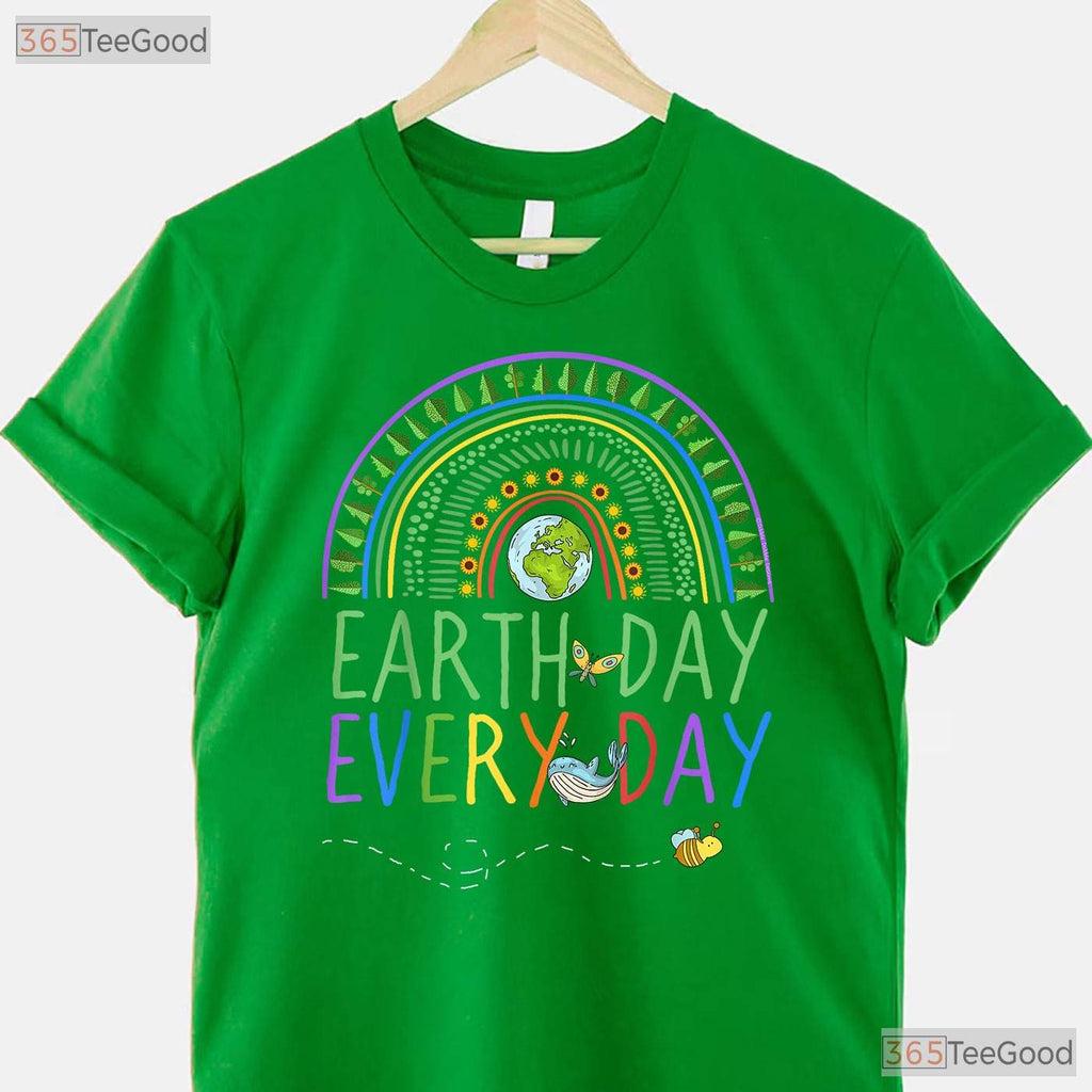 Pretty Earth Day Every Day T-Shirt Rainbow With Trees Cute Nature Lover Graphic Tee