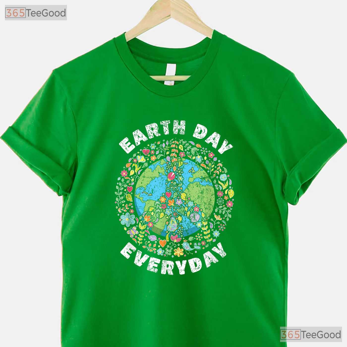 Earth Day Everyday T-Shirt Small Planet Lover Sustainable Eco Conscious Graphic Tee