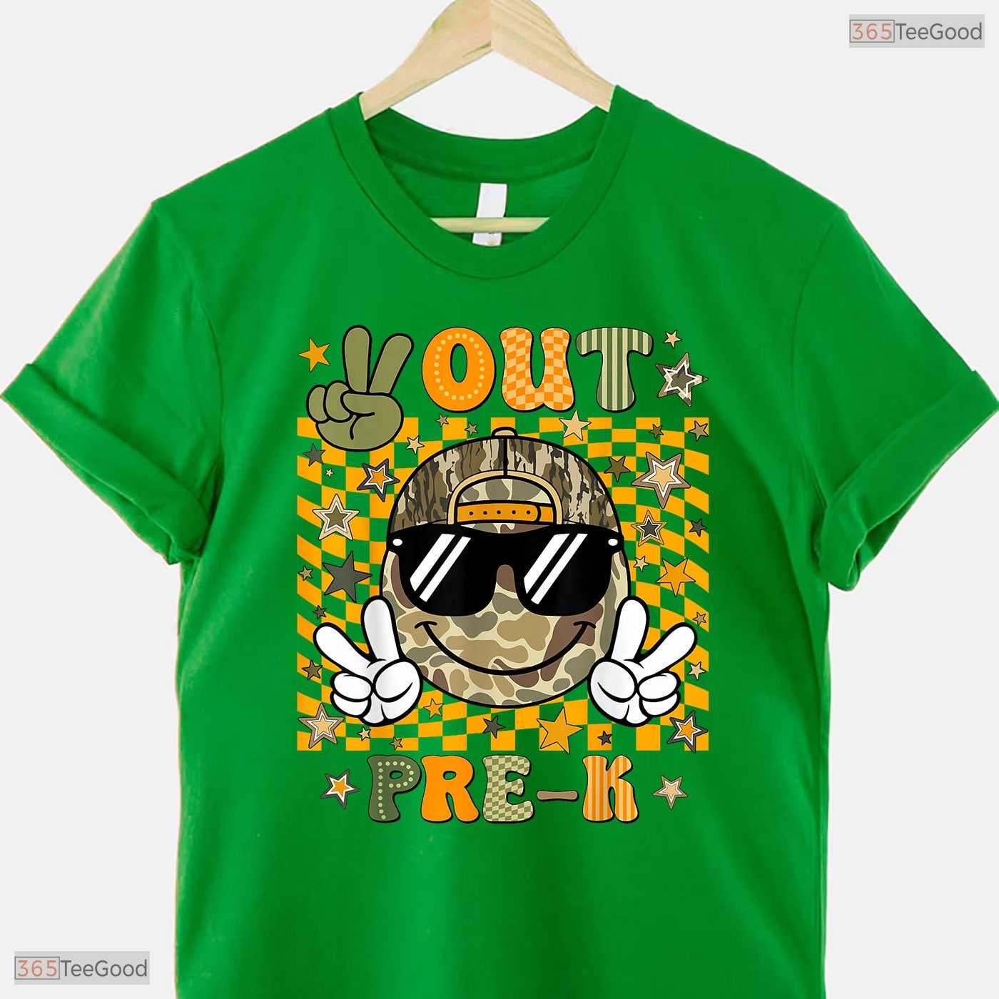 Trendy Peace Out Pre-K Camo Last Day Of School Graduation Kids Boy T-Shirt