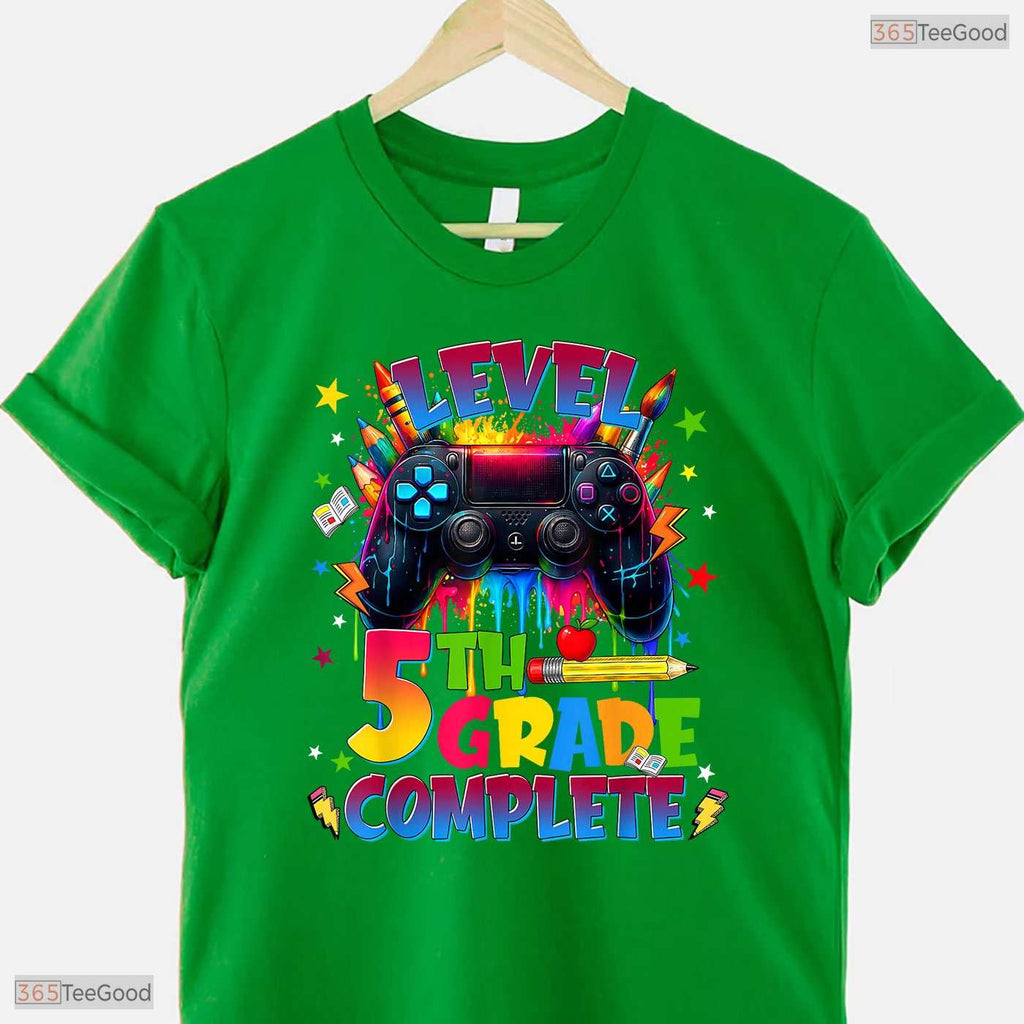 Gamer Level 5th Grade Complete Gaming Graduation Last Day Of School T-Shirt