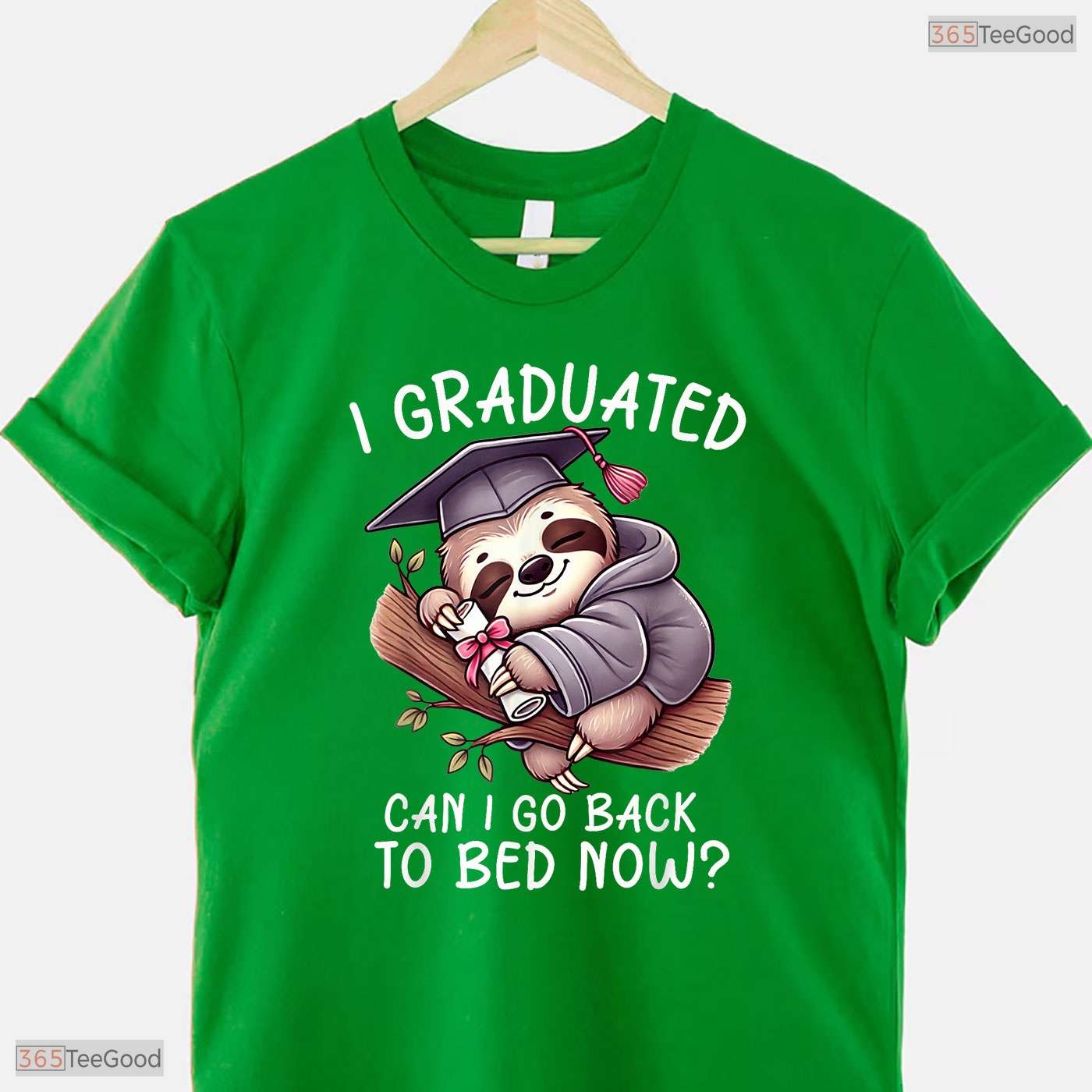 Hilarious I Graduated Can I Go Back To Bed Now Sleepy Senior Grad T-Shirt