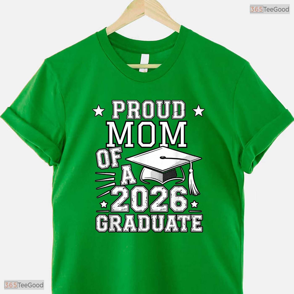 Cute Proud Mom 2026 Graduate High School Graduation Family Matching T-Shirt
