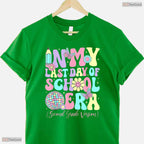 Retro Groovy In My Last Day Of School Era Second Grade Graduation Kids T-Shirt