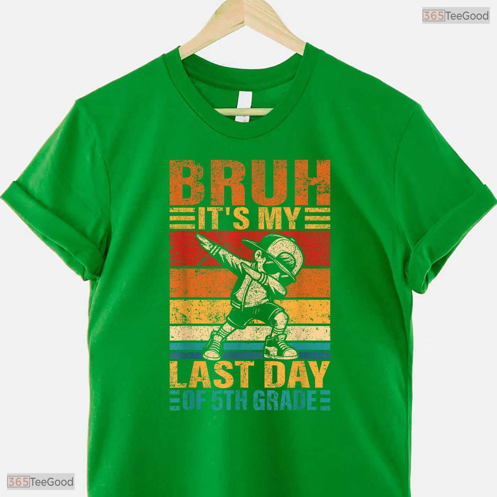 Funny Fifth Grade Dabbing Boy Bruh It Is My Last Day Of 5th Grade Graduation T-Shirt