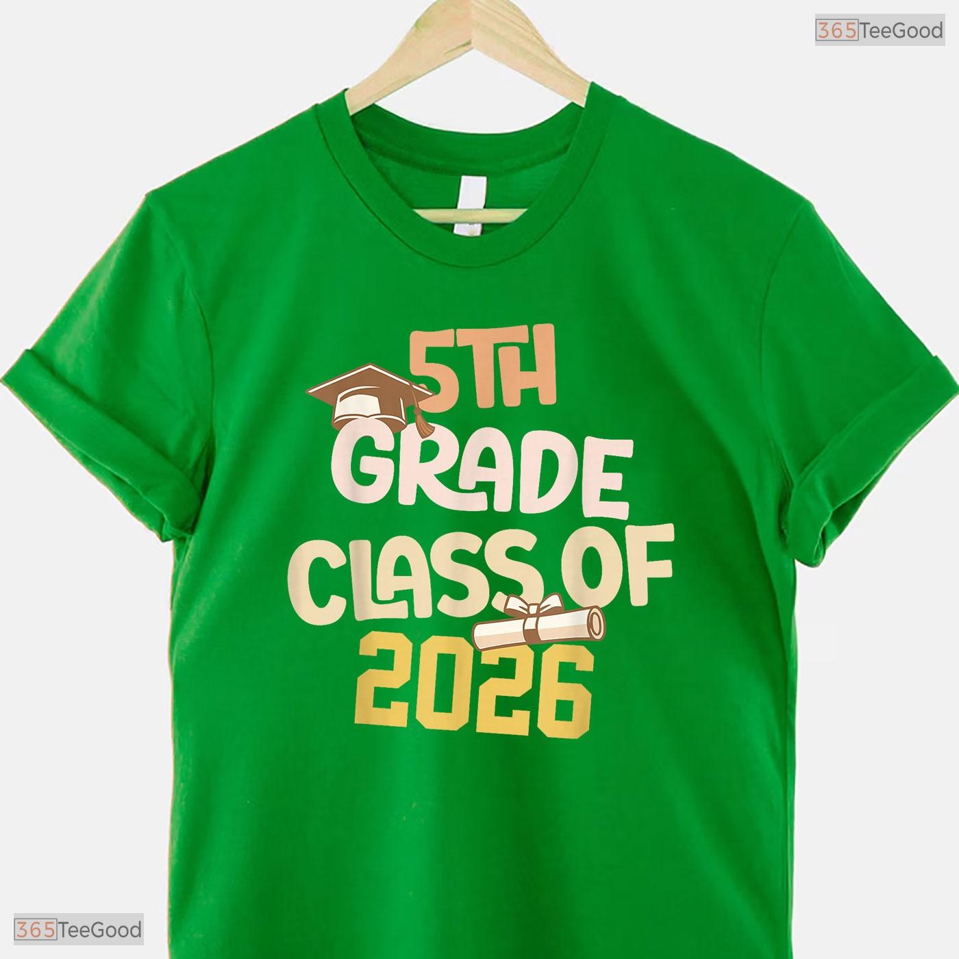 Amazing 5th Grade Graduation Class 2026 School Graduate Elementary Party Youth T-Shirt
