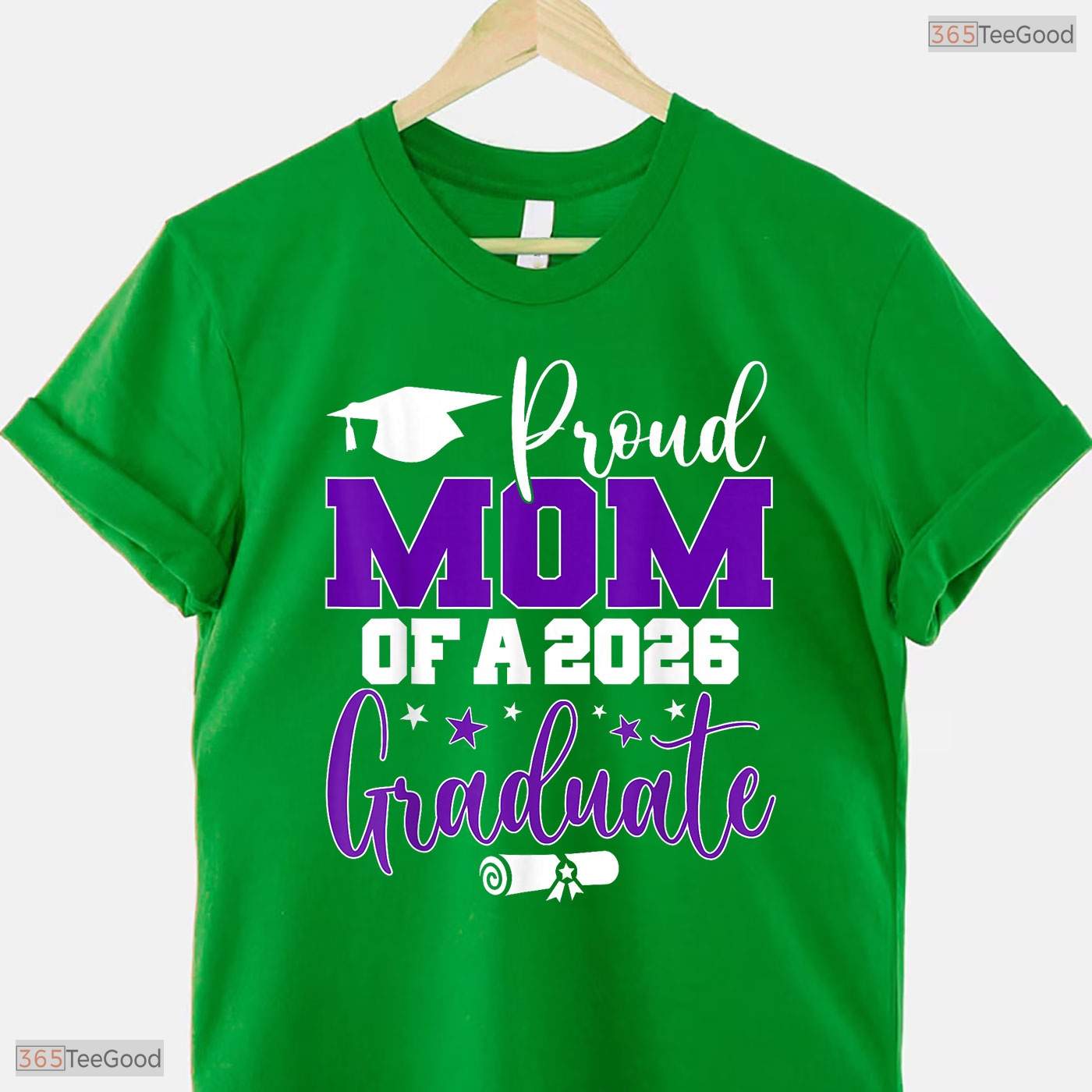 Senior Mom 2026 Proud Mother Of A Class Of 2026 Graduate Family Photo T-Shirt