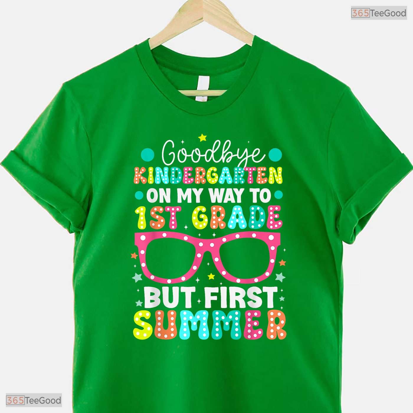 Goodbye Kindergarten Hello 1st Grade First Summer Break Kids Graduation T-Shirt