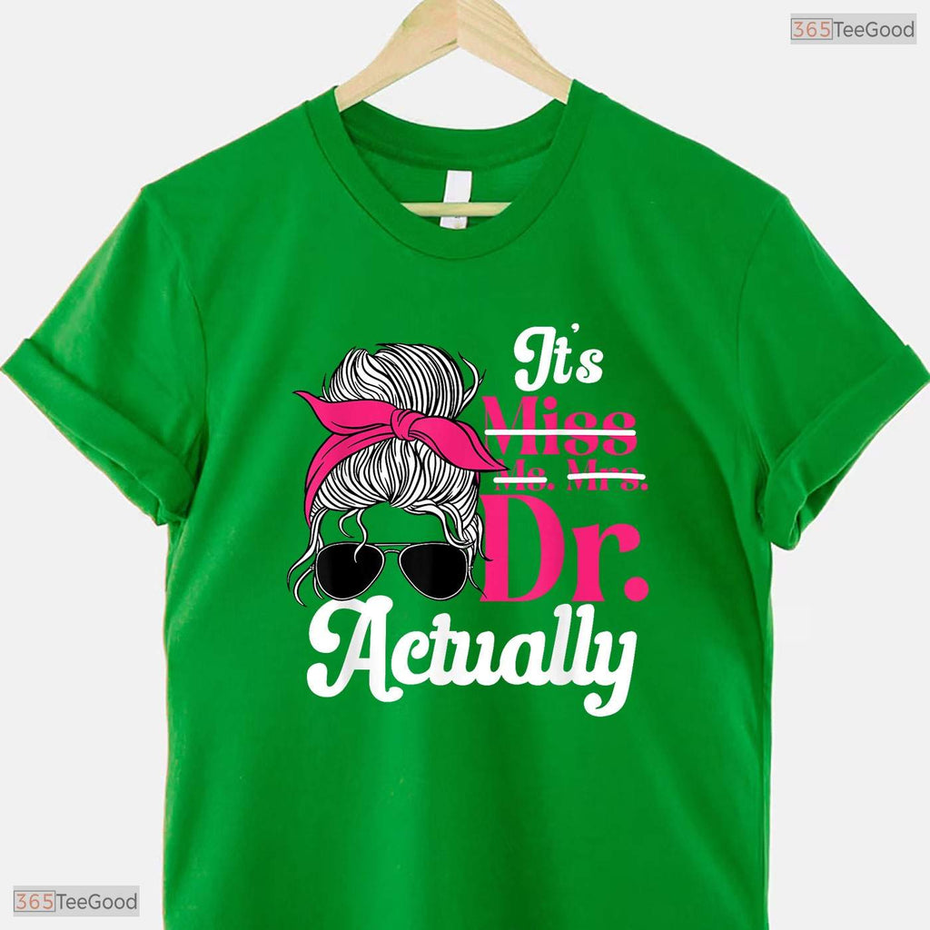 Official PhD Graduate Doctorate Degree Women University Commemoration T-Shirt