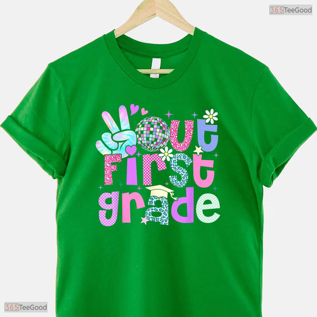 Peace Out First Grade Leopard Print Last Day Of 1st Grade Moving Up Ceremony T-Shirt
