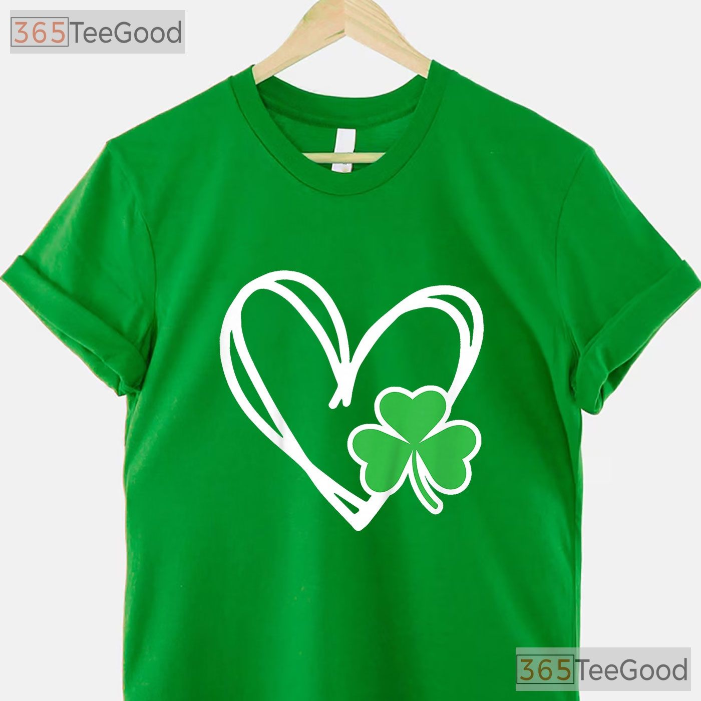 Girls Heart Shamrock St Patricks Day T-Shirt Cute Toddler Baby Kids Tee