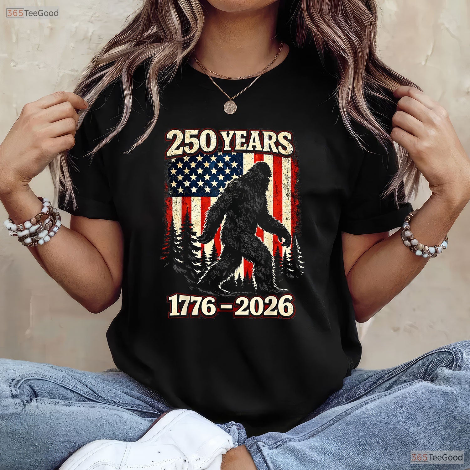 250th Anniversary Big Foot USA Independence Valentine T-Shirt Lake Fishing