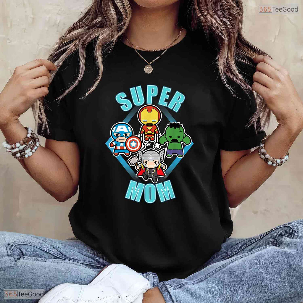 Kawaii Superhero Mom Shirt Comic Style Superhero Mom Mothers Day T-Shirt Idea