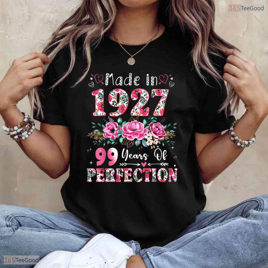 Made In 1927 Vintage Style Women 99th Birthday Mothers Day T-Shirt Gift Idea