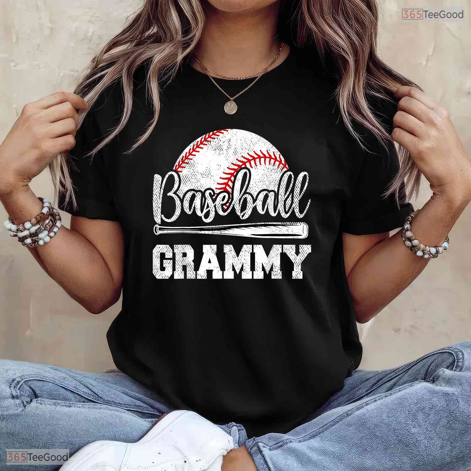 Baseball Grammy Game Day Shirt Cute Grandmother Mothers Day T-Shirt Present