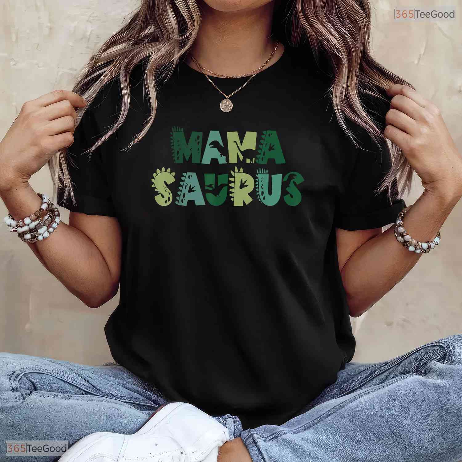 Mama Saurus Dinosaur T-Shirt Funny Three Rex Birthday Mothers Day Gift Idea