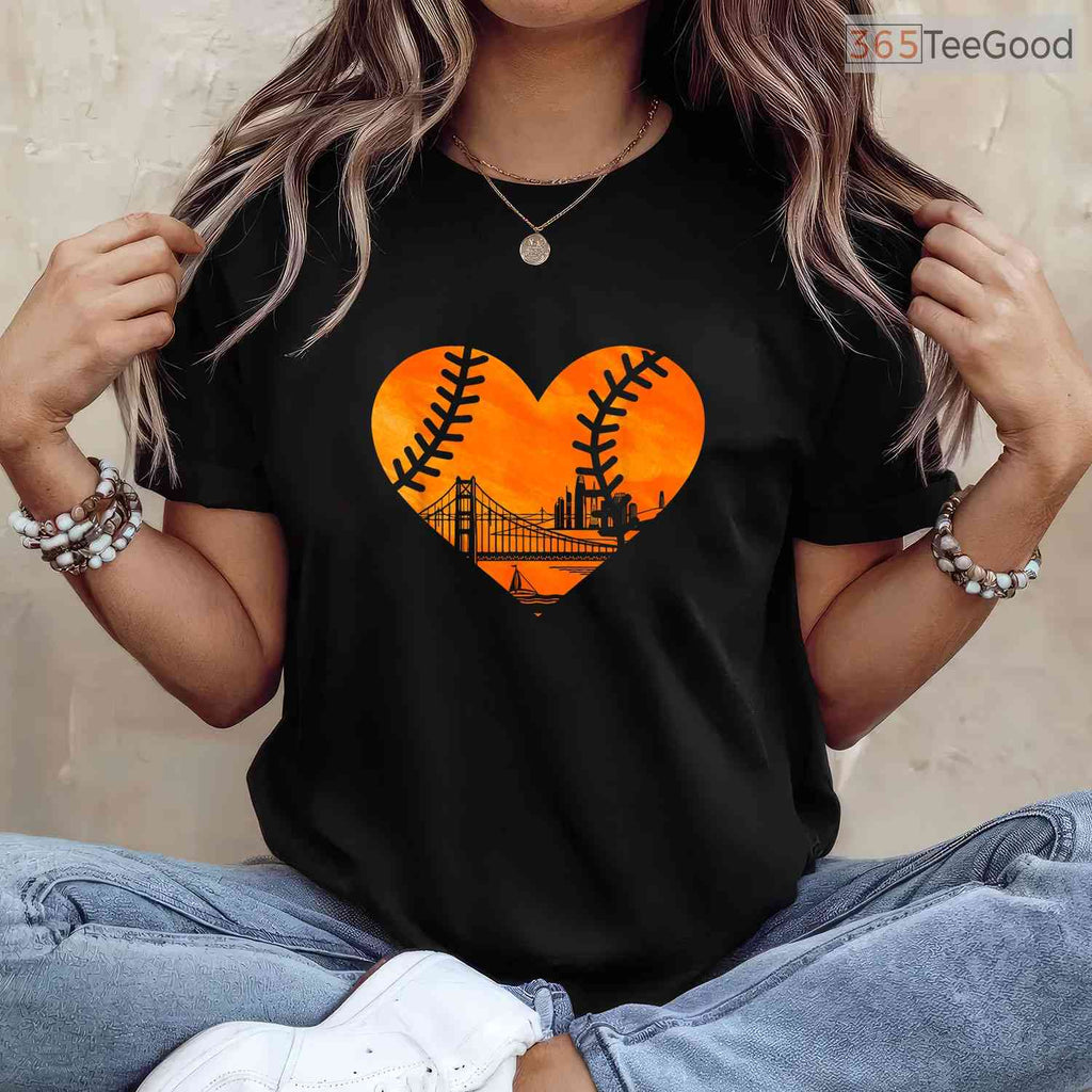 San Francisco Baseball Vintage Heart T-Shirt US State City Pride Sports Gift