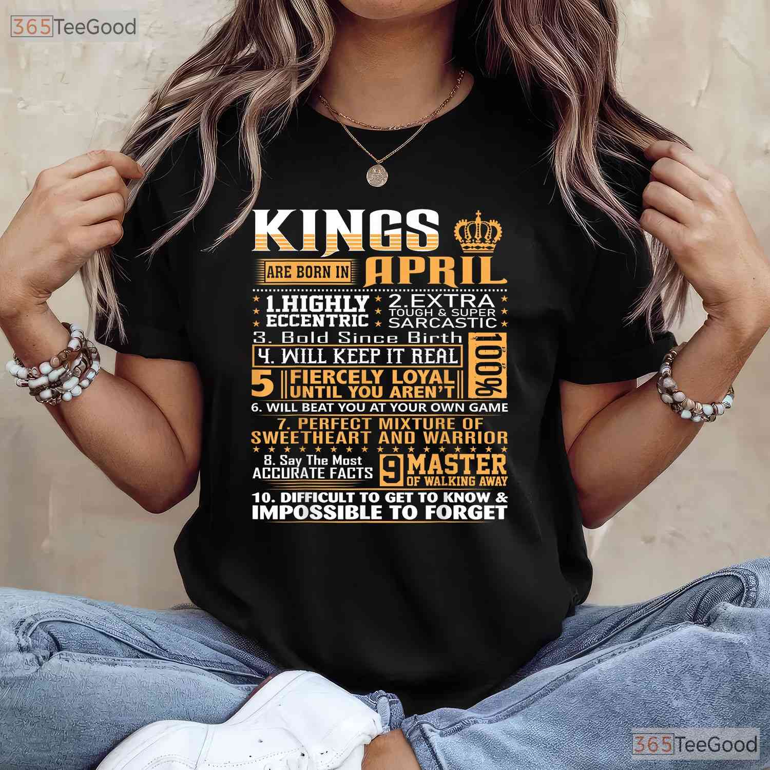 Kings Are Born In April T-Shirt - Best Birthday Gift For Men - Cool Crown Graphic