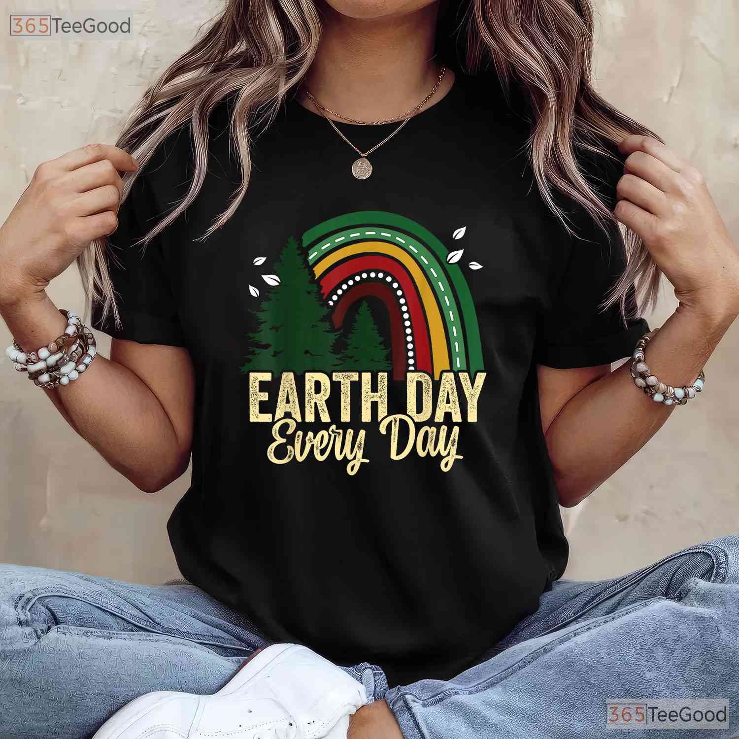 Earth Day Everyday Awareness Planet T-Shirt Animal Men Women Kids Nature Supporter