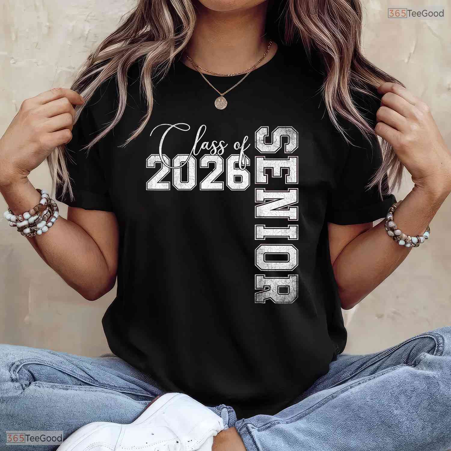 Classic Senior 26 Graduate Class of 2026 Graduation T-Shirt For High School