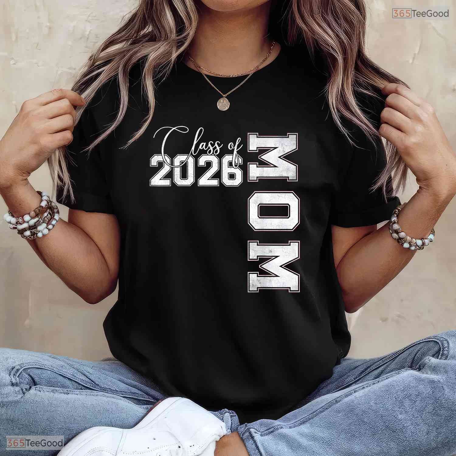 Loving Mom Senior 2026 Proud Mom Of A Class Of 2026 Graduate Mother T-Shirt